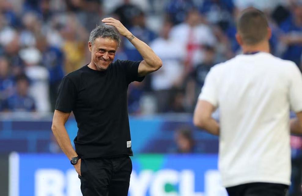 华体会官方关于法甲倒计时；埃因霍温赛前豪取连胜；细节引发关注；更衣室稳定；赛程密集仍需轮换的信息